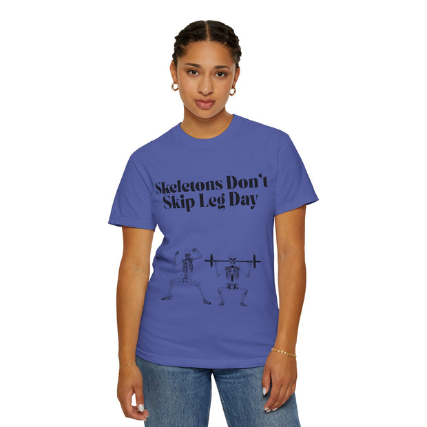 'Skeletons Don't Skip Leg Day' Unisex T-Shirt