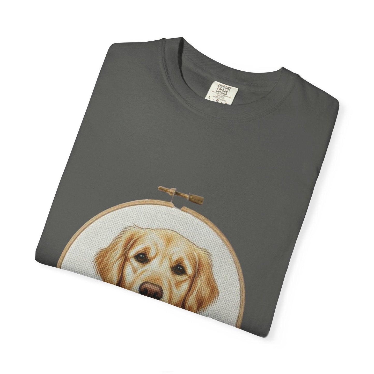 Golden Retriever Portrait T-Shirt | Embroidery Hoop Dog Art