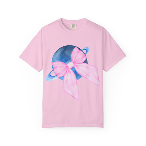 Blue Saturn Wrapped In Pink Bow Unisex T-Shirt