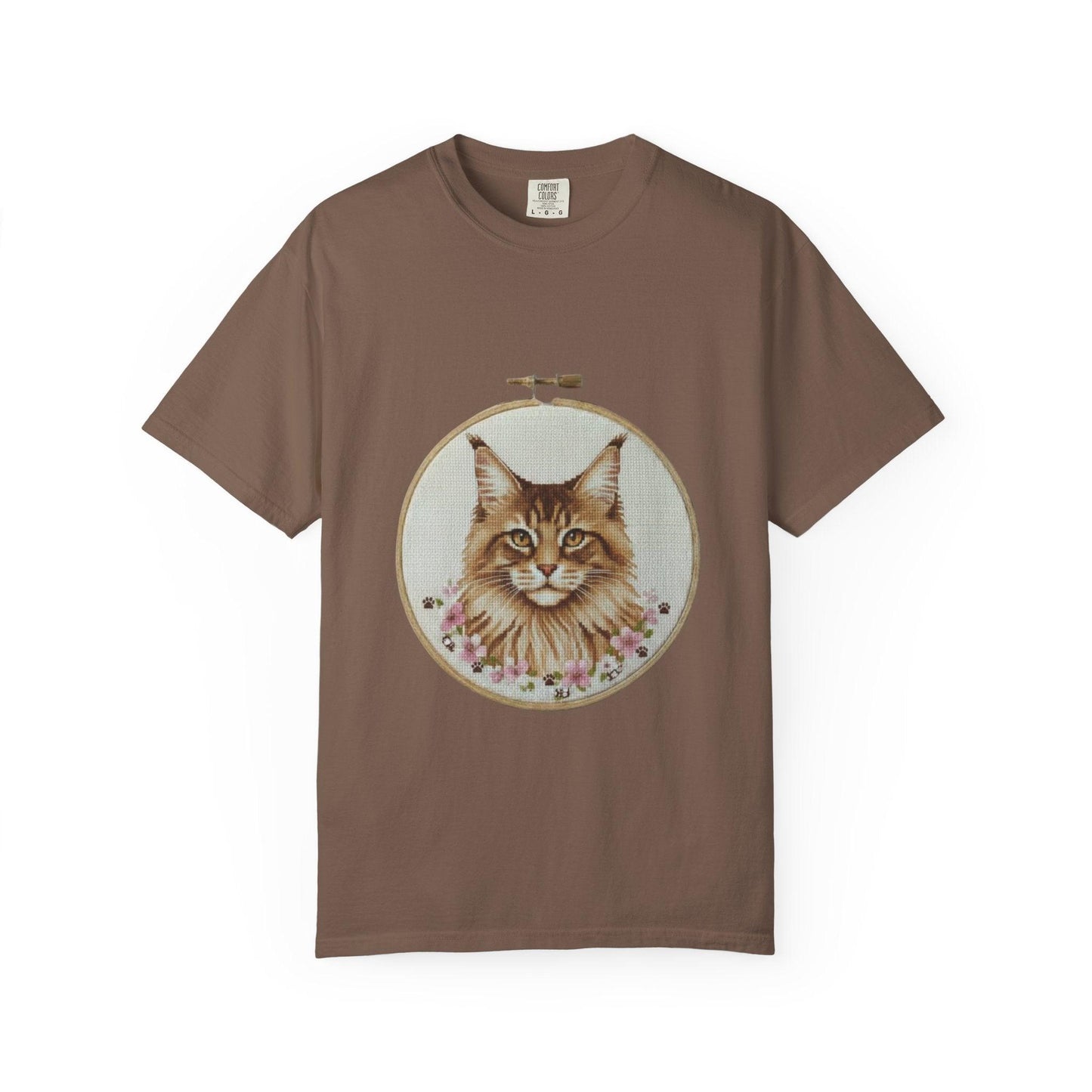 Maine Coon Portrait Hoop Art T-shirt | Cat Face Floral Embroidery Print