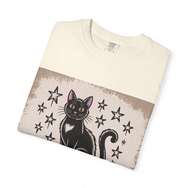 Cat and Book Lover's T-Shirt,
