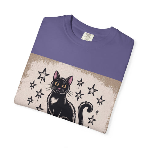 Cat and Book Lover's T-Shirt,
