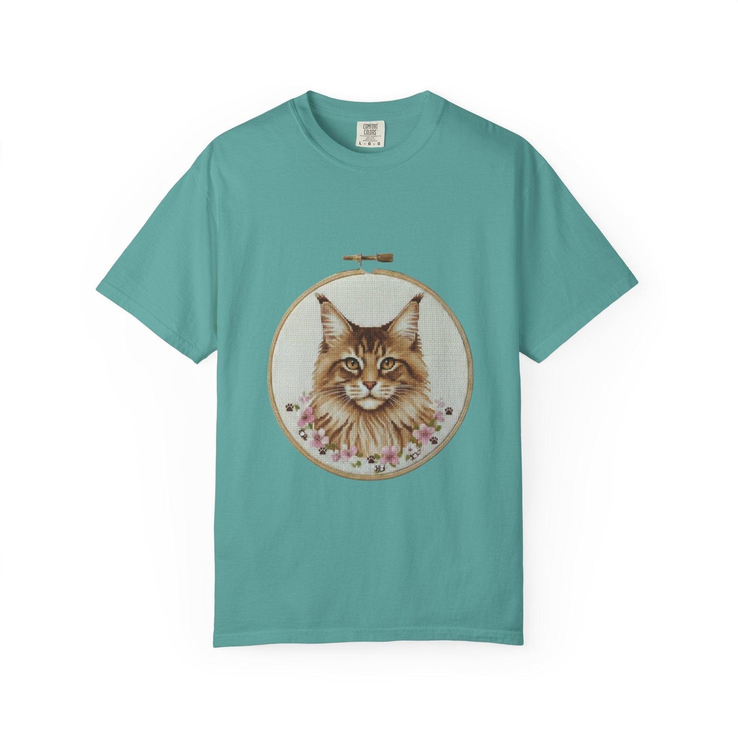 Maine Coon Portrait Hoop Art T-shirt | Cat Face Floral Embroidery Print