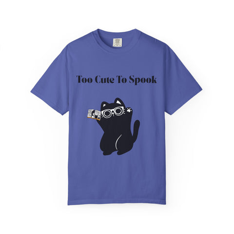'Too Cute To Spook' Unisex T-shirt