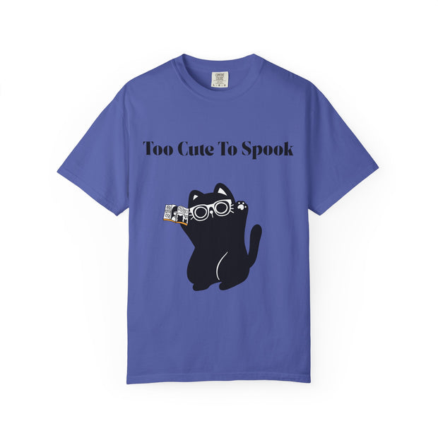 'Too Cute To Spook' Unisex T-shirt