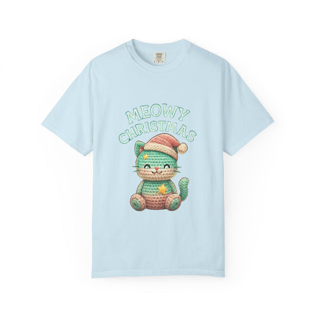 Cute Cat Christmas T-shirt, Meowy Christmas Tee, Unisex Holiday Shirt, Fun Xmas Gift, Cozy Festive Wear