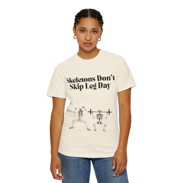 'Skeletons Don't Skip Leg Day' Unisex T-Shirt