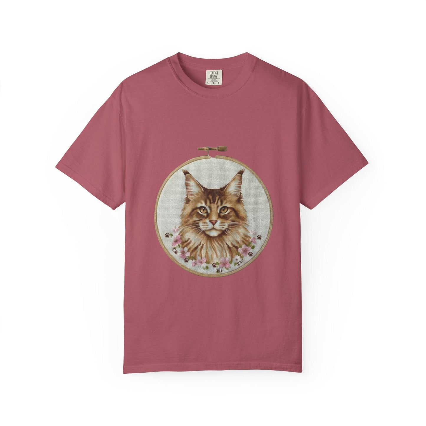 Maine Coon Portrait Hoop Art T-shirt | Cat Face Floral Embroidery Print