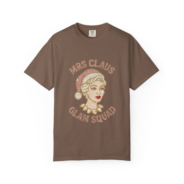 Mrs Claus Glam Squad T-Shirt | Retro Pinup Santa Lady Holiday Tee