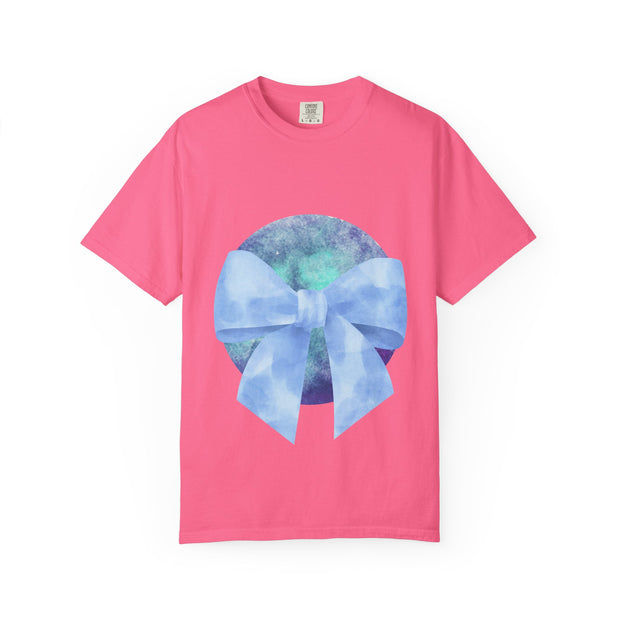 Blue/Green Planet Wrapped In A Bow Unisex T-Shirt