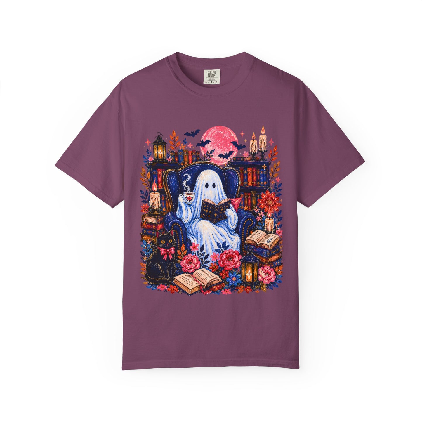 Cozy Reading Ghost T-Shirt | Bookish Halloween Illustration