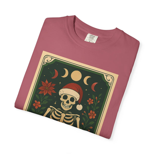 'The Caroler' Tarot Card T-Shirt