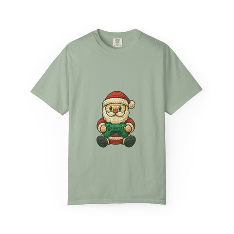 Festive Santa Gaming T-Shirt, Unisex Holiday Tee, Funny Christmas Shirt, Gamer Gift, Cute Santa Design
