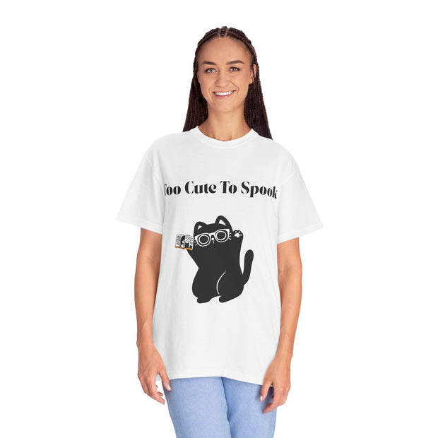 'Too Cute To Spook' Unisex T-shirt