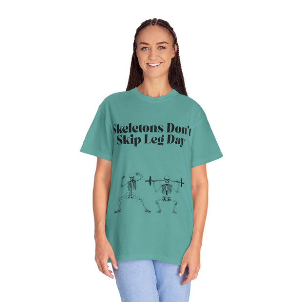 'Skeletons Don't Skip Leg Day' Unisex T-Shirt
