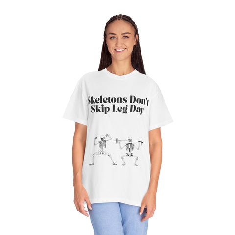 'Skeletons Don't Skip Leg Day' Unisex T-Shirt