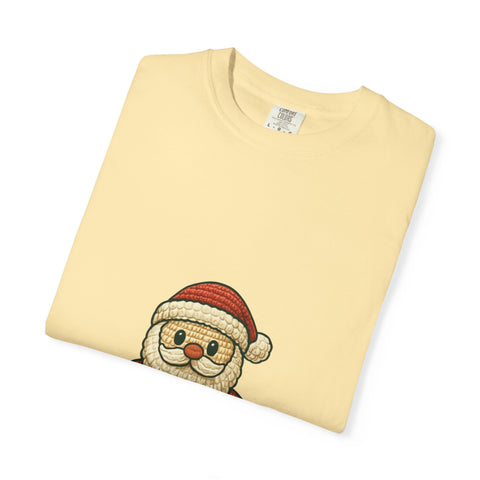 Festive Santa Gaming T-Shirt, Unisex Holiday Tee, Funny Christmas Shirt, Gamer Gift, Cute Santa Design