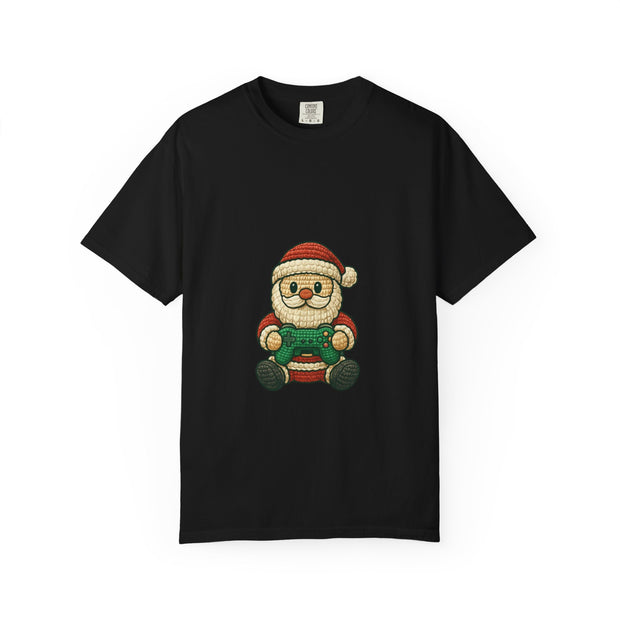 Festive Santa Gaming T-Shirt, Unisex Holiday Tee, Funny Christmas Shirt, Gamer Gift, Cute Santa Design
