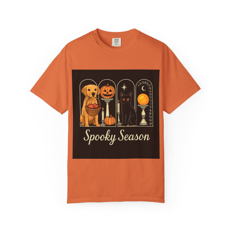 Spooky Season Golden Retriever Unisex T-Shirt
