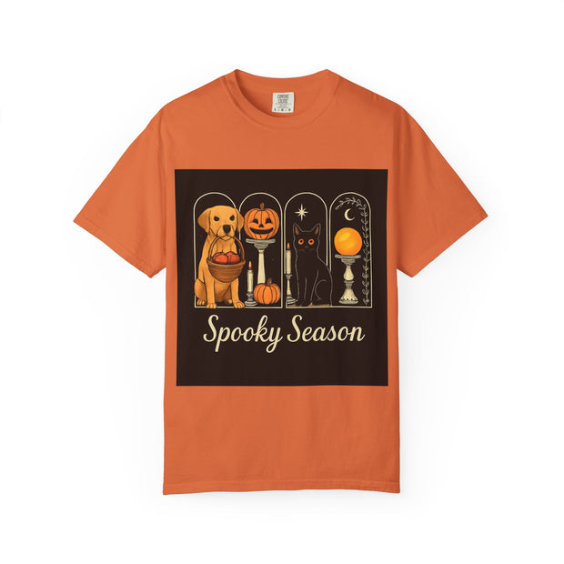 Spooky Season Golden Retriever Unisex T-Shirt