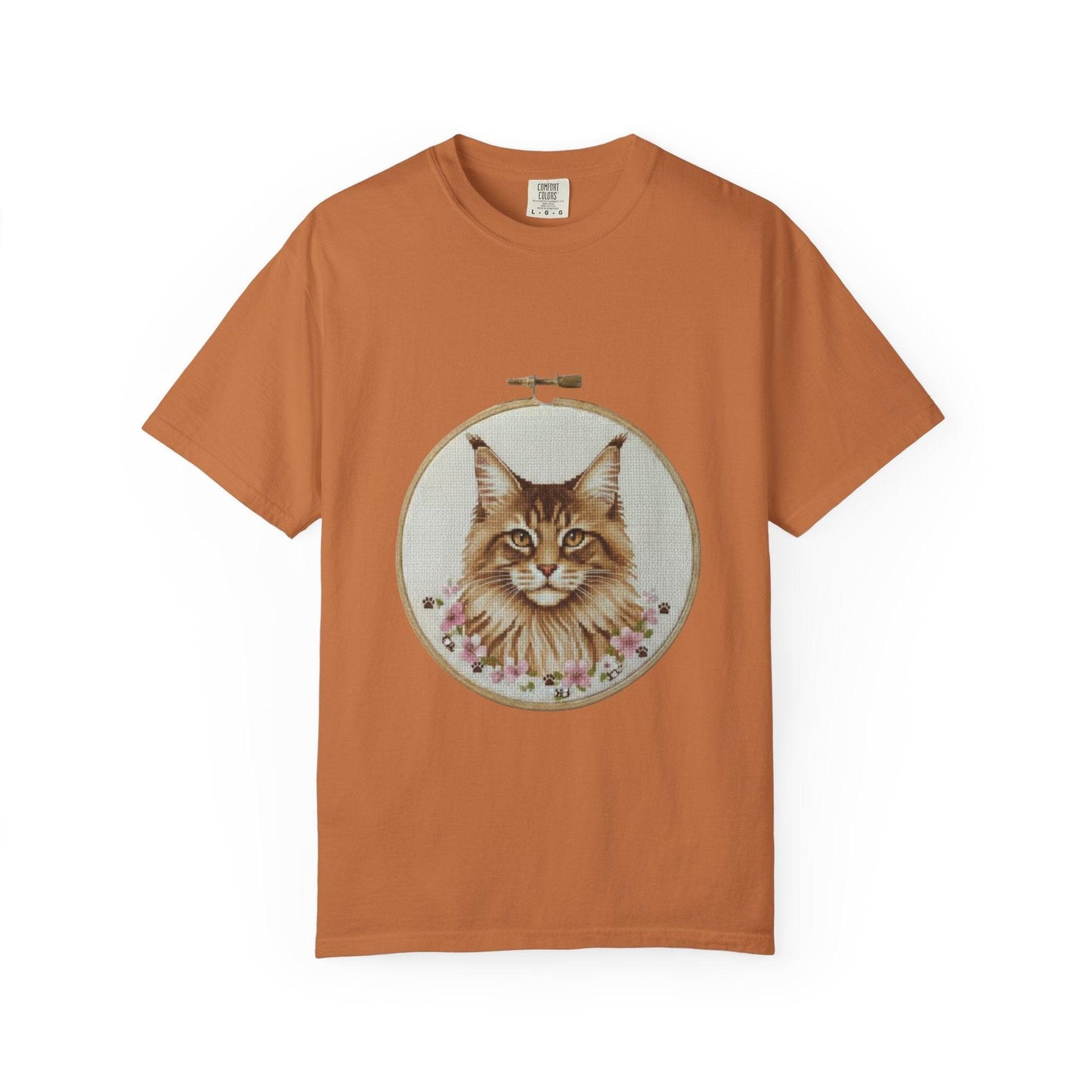 Maine Coon Portrait Hoop Art T-shirt | Cat Face Floral Embroidery Print