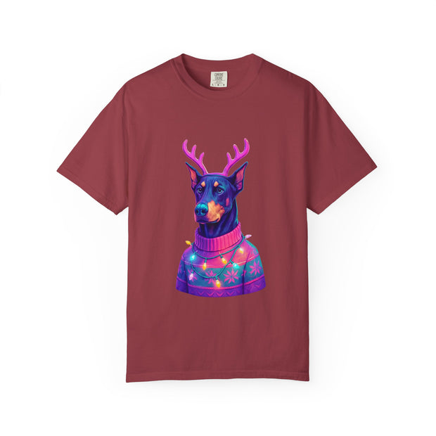 Festive Doberman Holiday T-Shirt, Christmas Shirt, Unisex Gift, Funny Pet Apparel, Cozy Winter Wear, Animal Lover Tee
