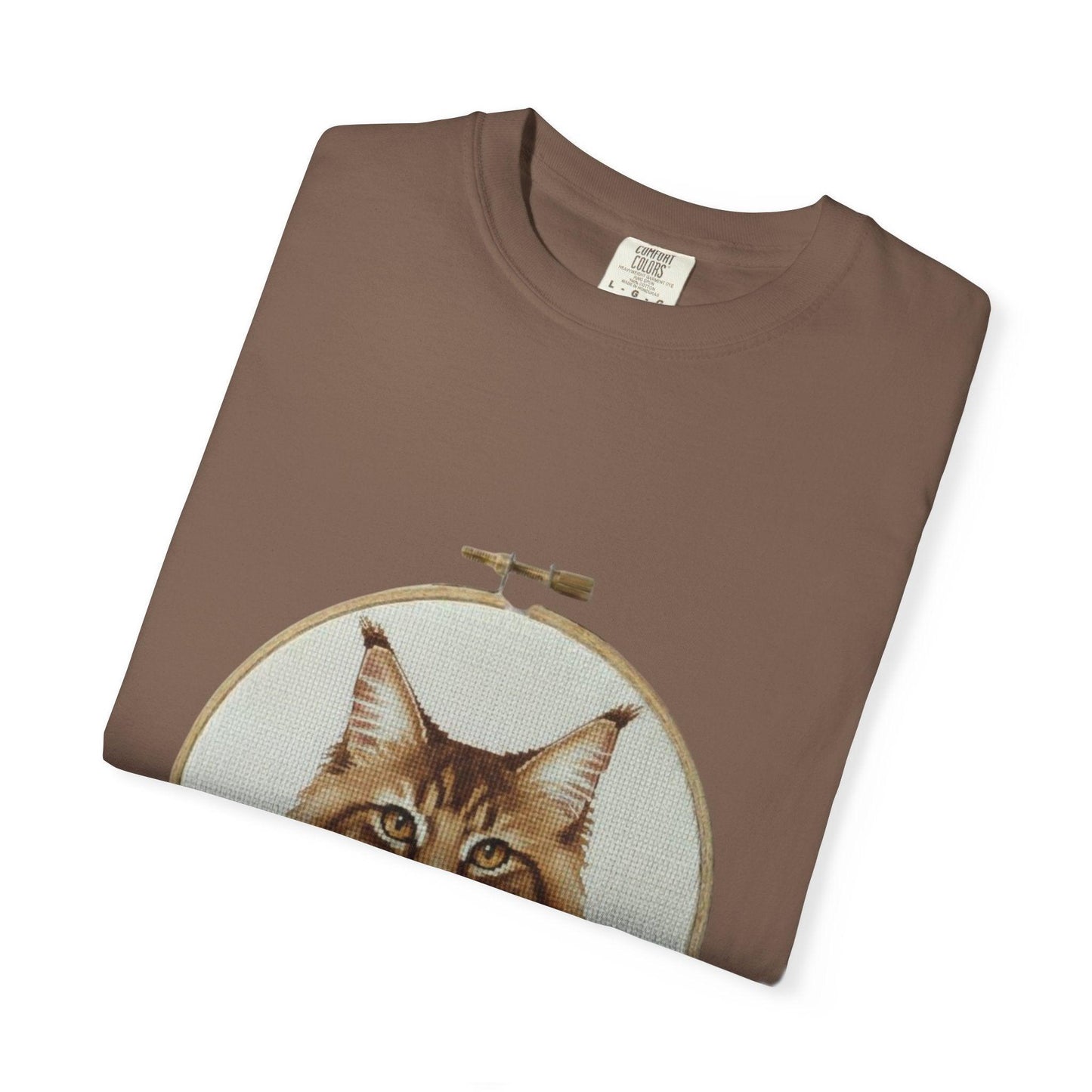 Maine Coon Portrait Hoop Art T-shirt | Cat Face Floral Embroidery Print
