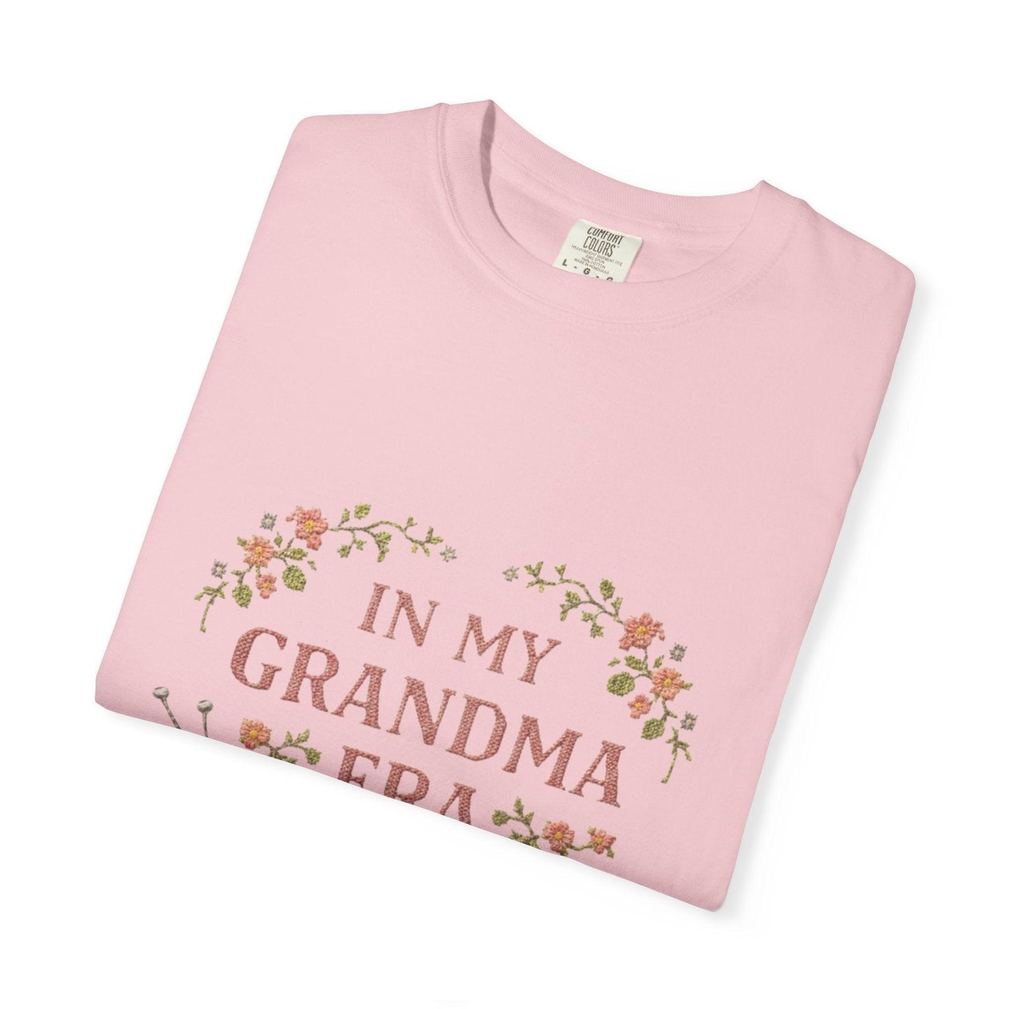 In My Grandma Era knitting balls glasses T-shirt | vintage floral knit design
