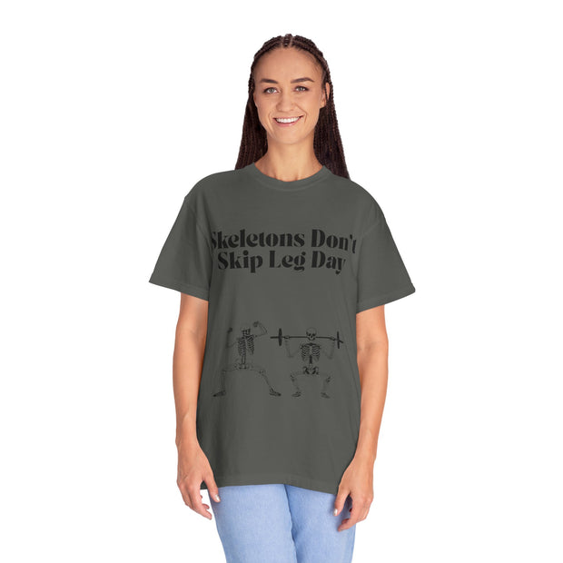 'Skeletons Don't Skip Leg Day' Unisex T-Shirt