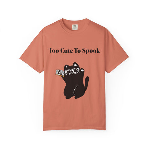 'Too Cute To Spook' Unisex T-shirt