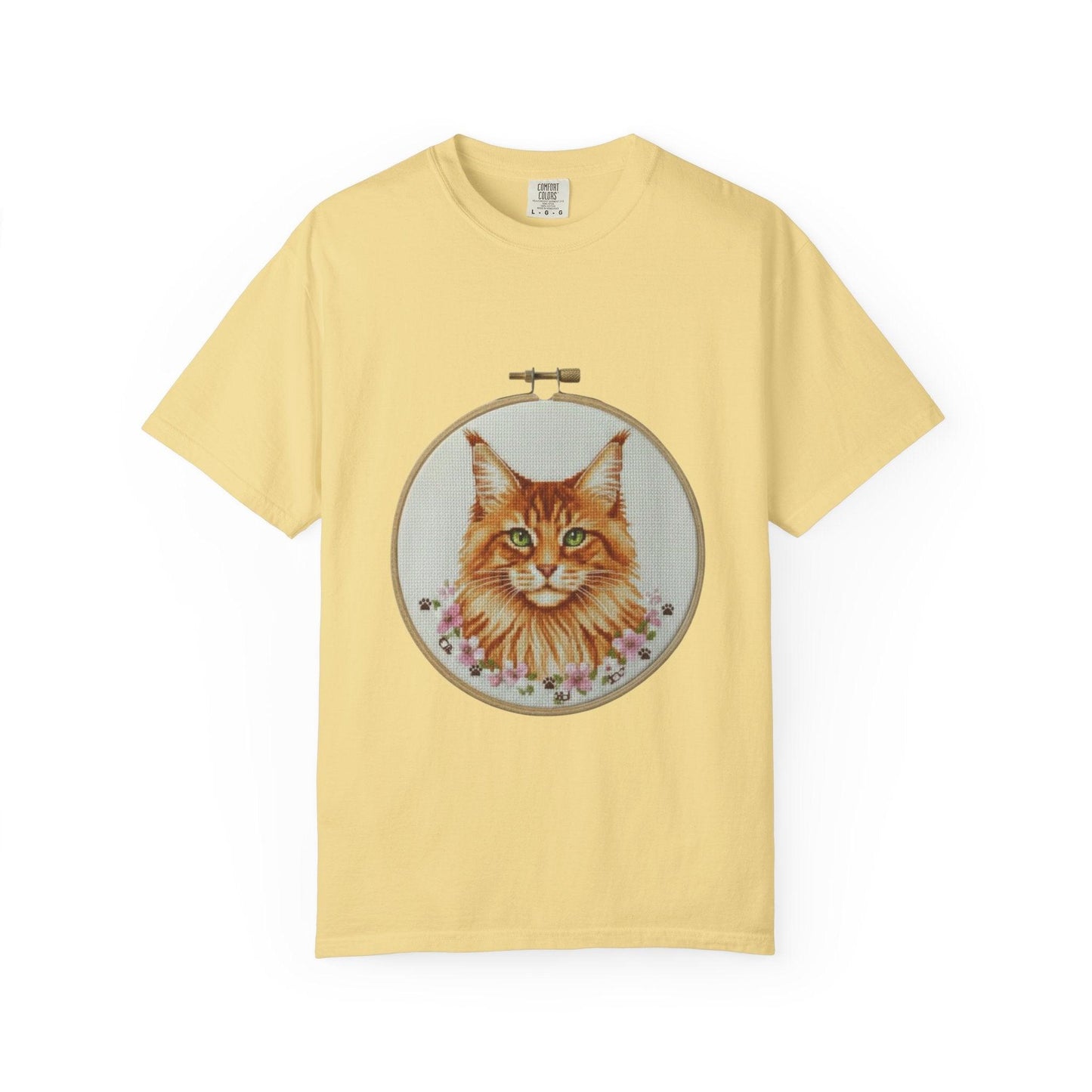 Orange Tabby Cat Portrait T-shirt | Embroidery Hoop Illustration
