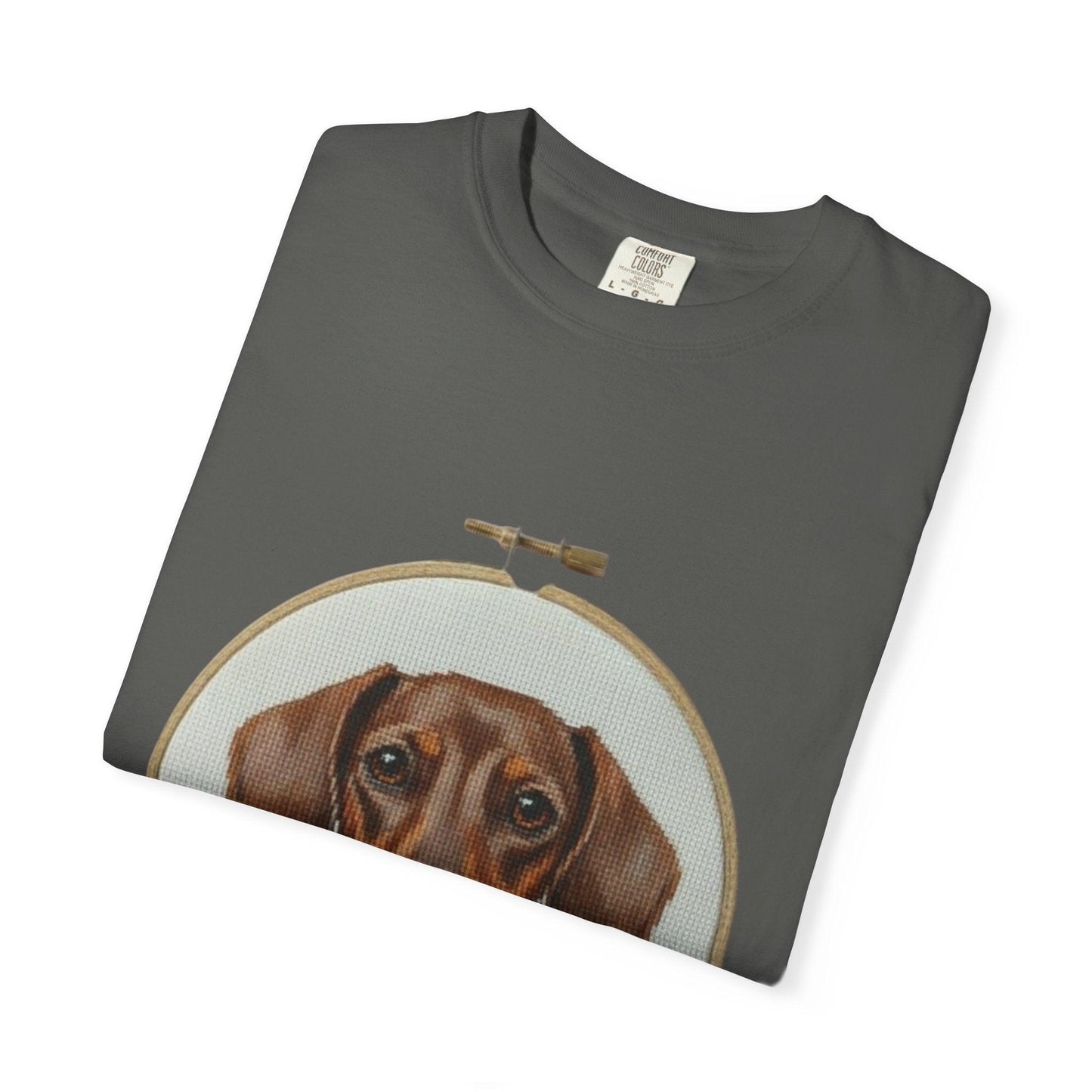 Dachshund Portrait T-shirt | Embroidery Hoop Dog Illustration