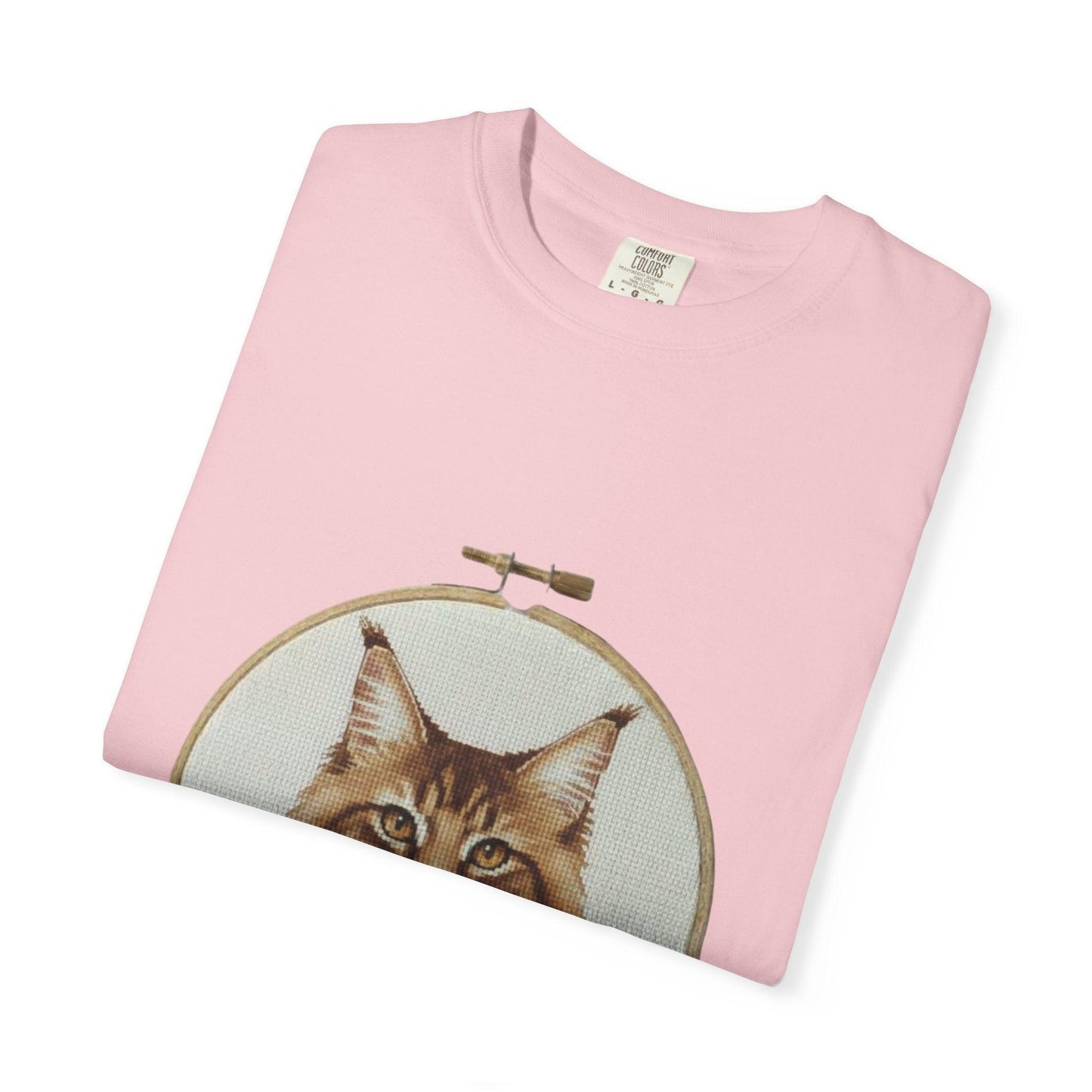 Maine Coon Portrait Hoop Art T-shirt | Cat Face Floral Embroidery Print