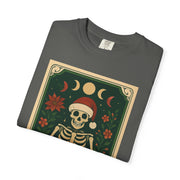 'The Caroler' Tarot Card T-Shirt