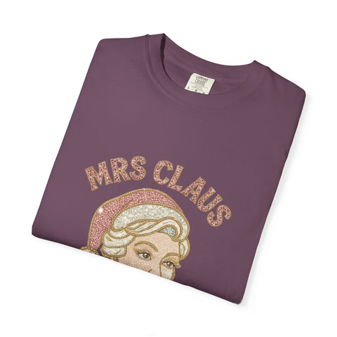 Mrs Claus Glam Squad T-Shirt | Retro Pinup Santa Lady Holiday Tee