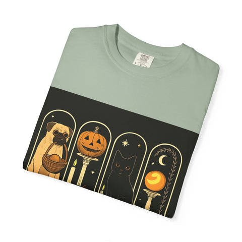 Spooky Season Pug Unisex T-shirt