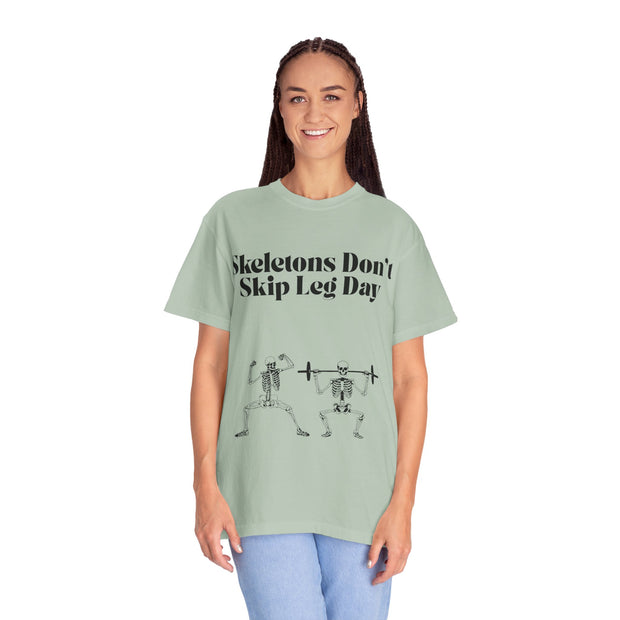 'Skeletons Don't Skip Leg Day' Unisex T-Shirt