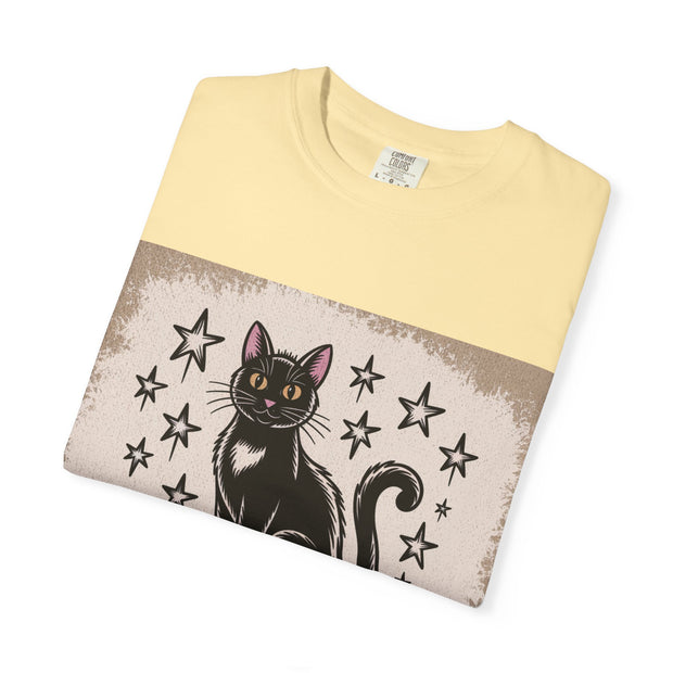 Cat and Book Lover's T-Shirt,