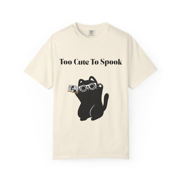 'Too Cute To Spook' Unisex T-shirt