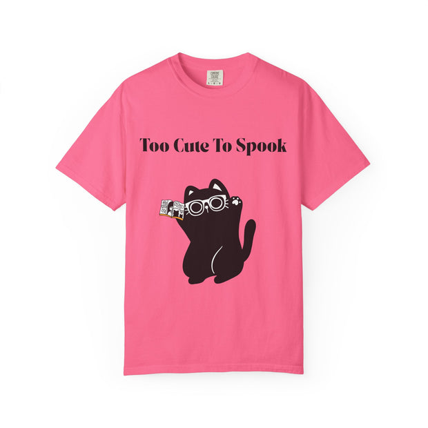 'Too Cute To Spook' Unisex T-shirt