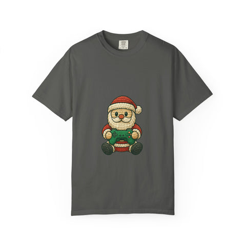 Festive Santa Gaming T-Shirt, Unisex Holiday Tee, Funny Christmas Shirt, Gamer Gift, Cute Santa Design
