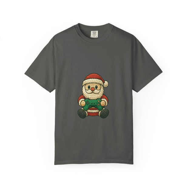 Festive Santa Gaming T-Shirt, Unisex Holiday Tee, Funny Christmas Shirt, Gamer Gift, Cute Santa Design