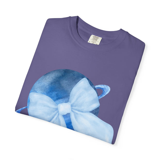 Blue Saturn Wrapped In Blue Bow Unisex T-Shirt
