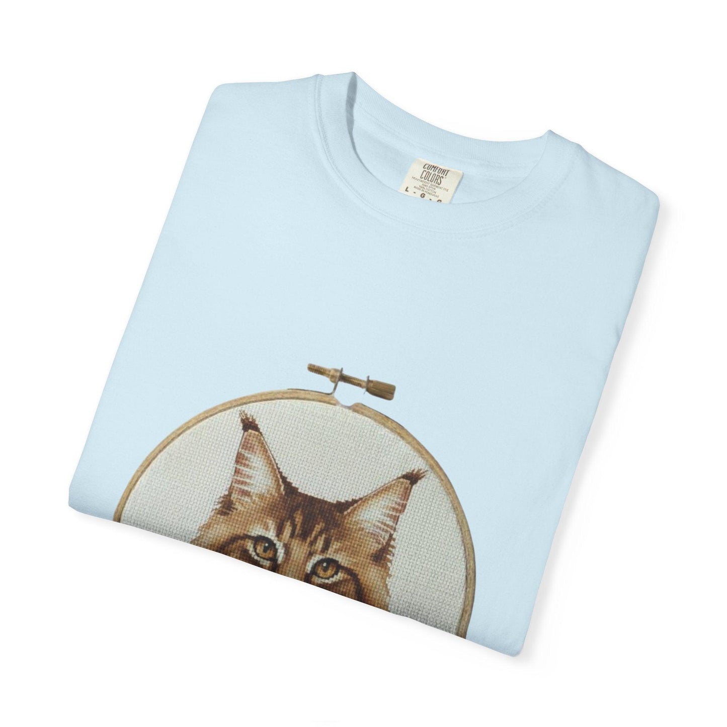 Maine Coon Portrait Hoop Art T-shirt | Cat Face Floral Embroidery Print