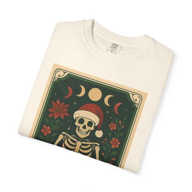 'The Caroler' Tarot Card T-Shirt