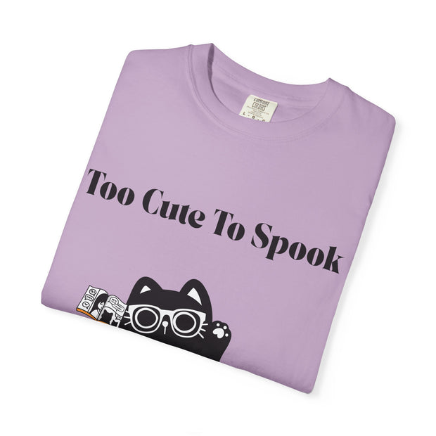 'Too Cute To Spook' Unisex T-shirt