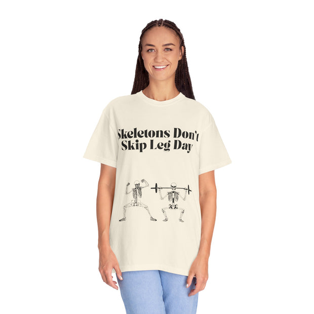 'Skeletons Don't Skip Leg Day' Unisex T-Shirt
