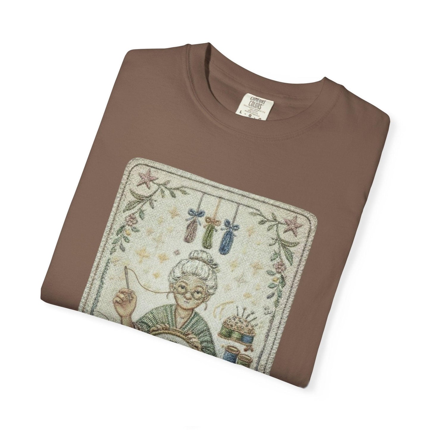 The Homebody Illustration T-shirt | Cozy Vintage Home Cooking Design