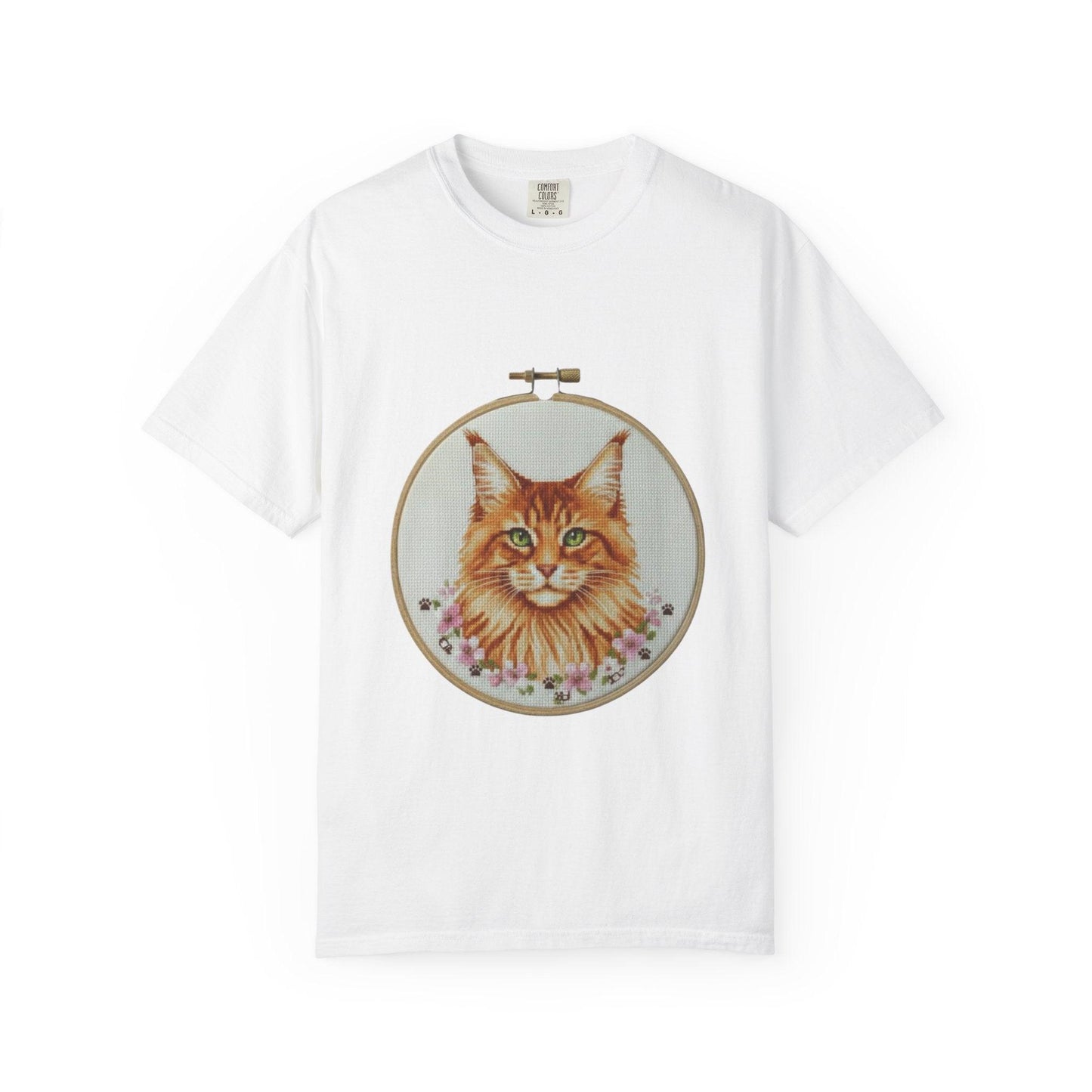 Orange Tabby Cat Portrait T-shirt | Embroidery Hoop Illustration