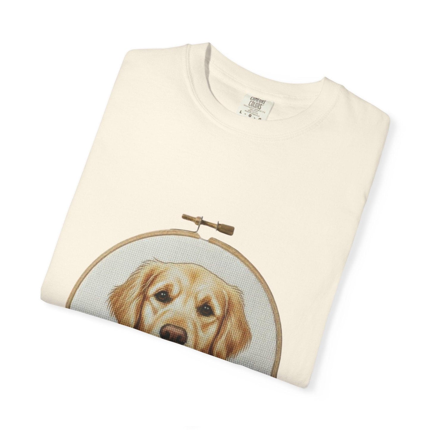 Golden Retriever Portrait T-Shirt | Embroidery Hoop Dog Art